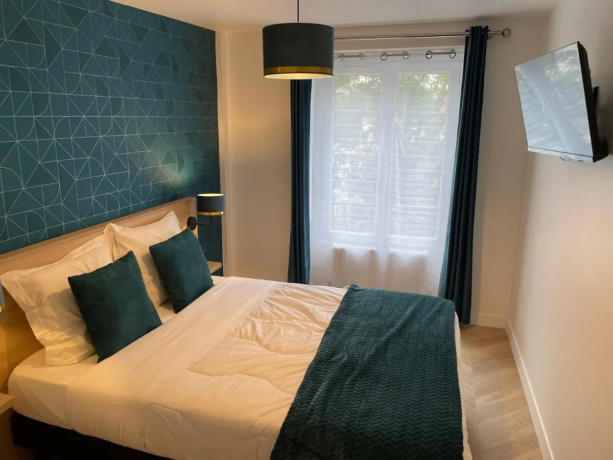 Menil Bon Temps Hotel Paříž